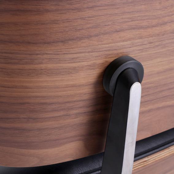 Ledersessel Charles & Ray Eames replik Nussbaum