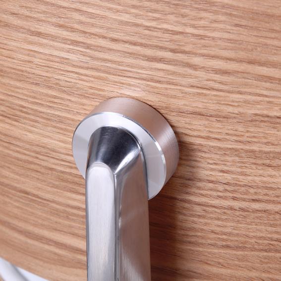 Ledersessel Charles & Ray Eames replik Eschenholz