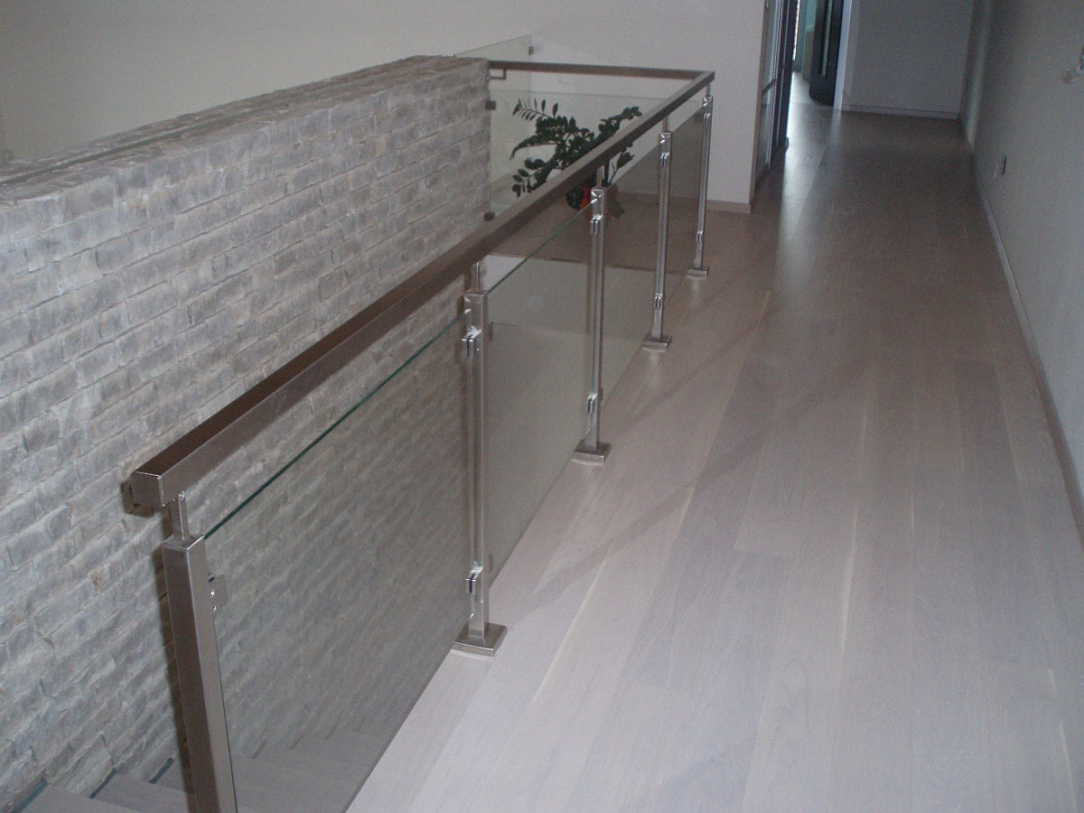 Glashalter Modell 21 ZAMAK, POLISH, 40x40x2/45x45m